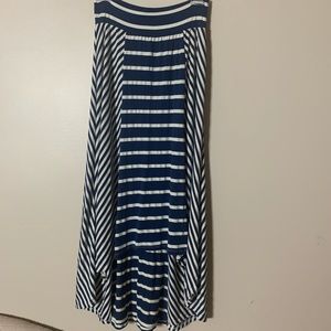 ⚡️ Navy & White Striped Maxi Skirt